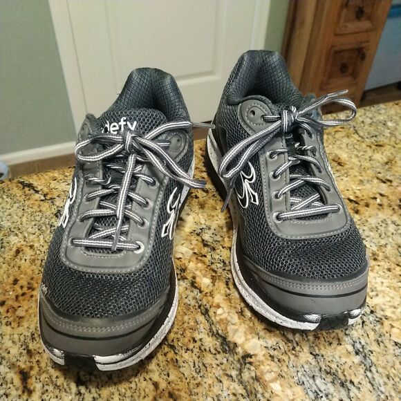 Gravity Defyer Gdefy Mighty Walk Womens Size 8.5 Gray Walking Athletic Shoes - Picture 2 of 12